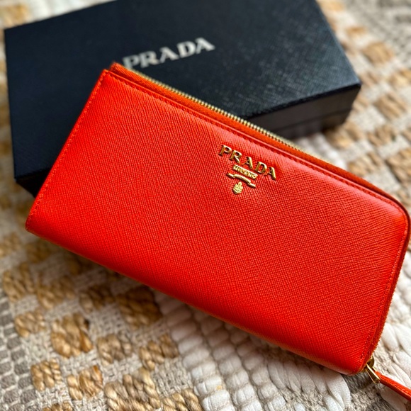 Prada Saffiano Wallet